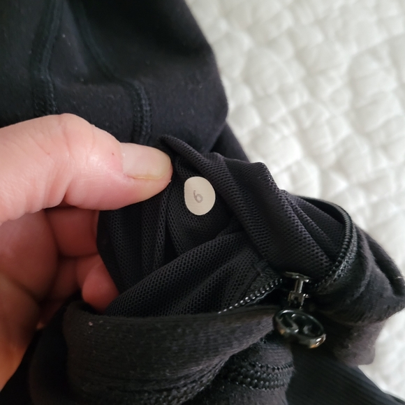 Lululemon jacket - Picture 2 of 2